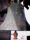 campana.JPG (50854 byte)